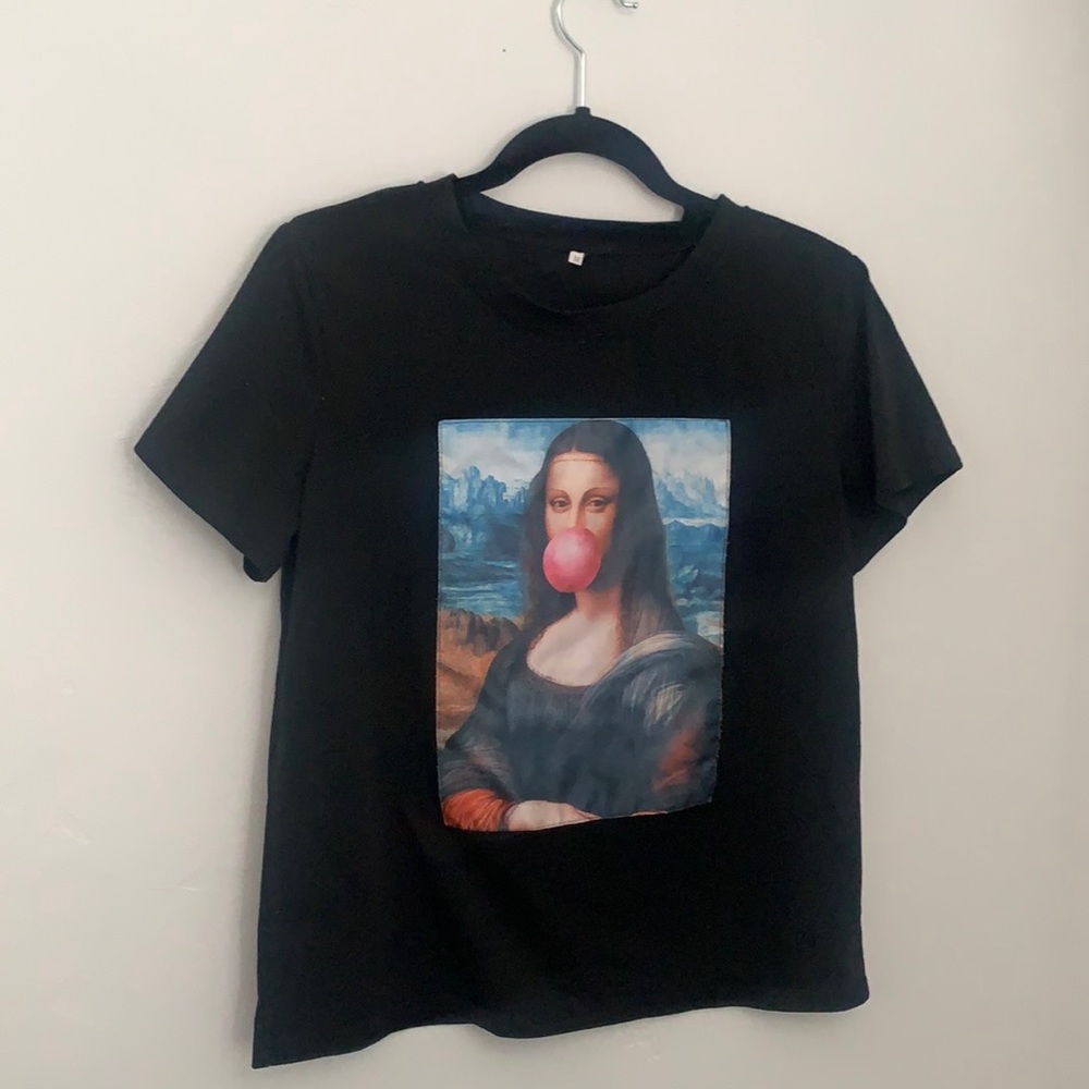 Mona Lisa T-shirt size medium from shein